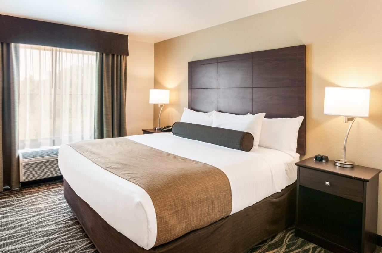 Cobblestone Hotel & Suites Appleton International Airport Neenah Экстерьер фото