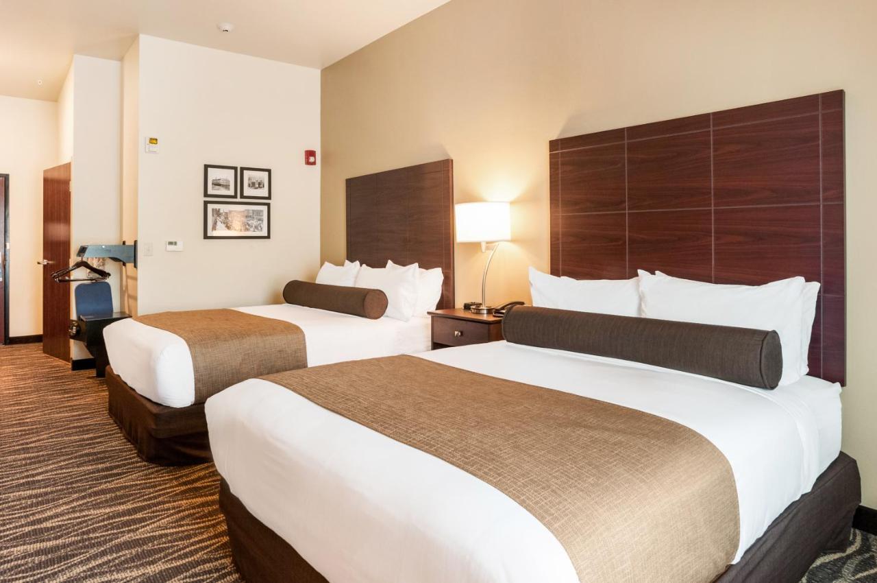 Cobblestone Hotel & Suites Appleton International Airport Neenah Экстерьер фото